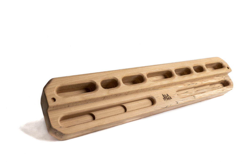 Lama Totem - hangboard, beech wood version