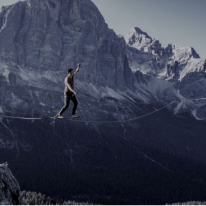 Historie slackline aneb kdo udělal první krok vzduchem